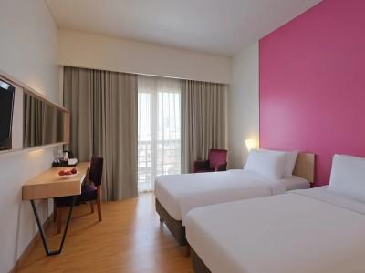 Quest Simpang Lima - By Aston 4* Semarang