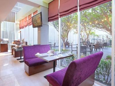 Hotel Quest Simpang Lima - By Aston Semarang