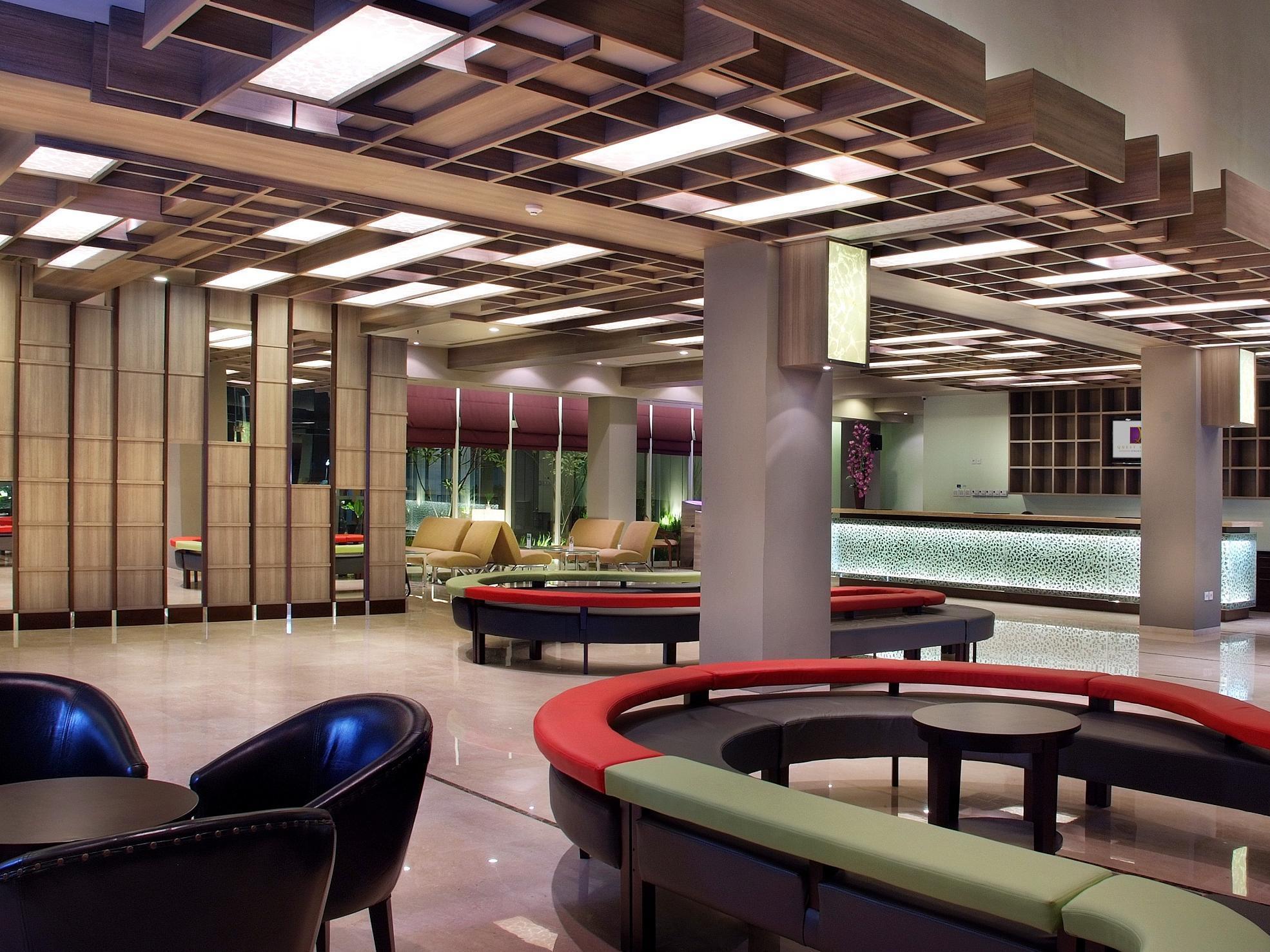Quest Simpang Lima - By Aston Hotel 4*