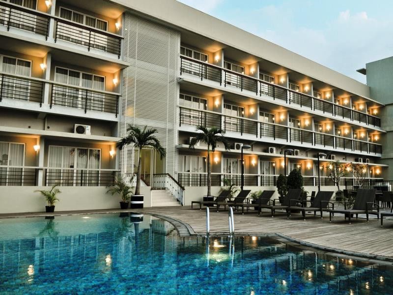 Hotel Quest Simpang Lima - By Aston 4*