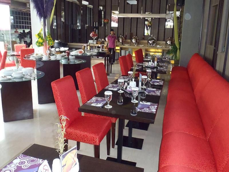 Hotel Quest Simpang Lima - By Aston Semarang