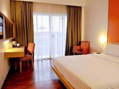 Quest Simpang Lima - By Aston Hotel