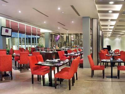 Hotel Quest Simpang Lima - By Aston 4*